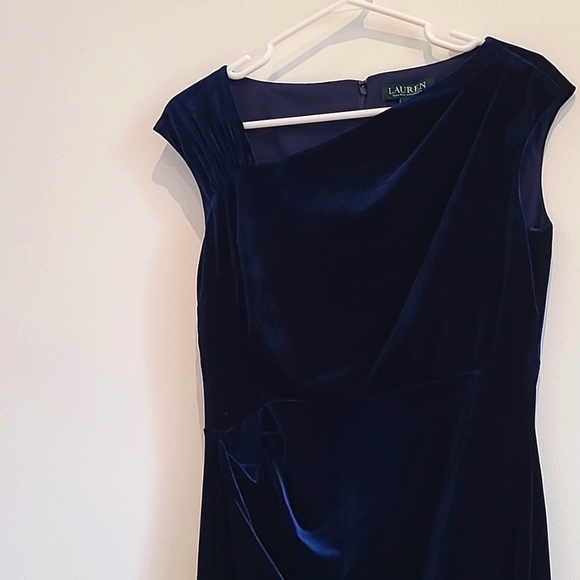 RALPH LAUREN VELVET DRESS 👗 - Picture 4 of 6